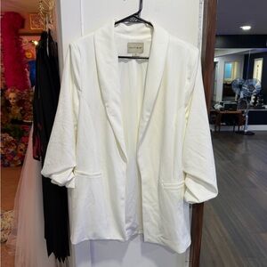 Dakota Blue Women's Cream Open-Front Blazer